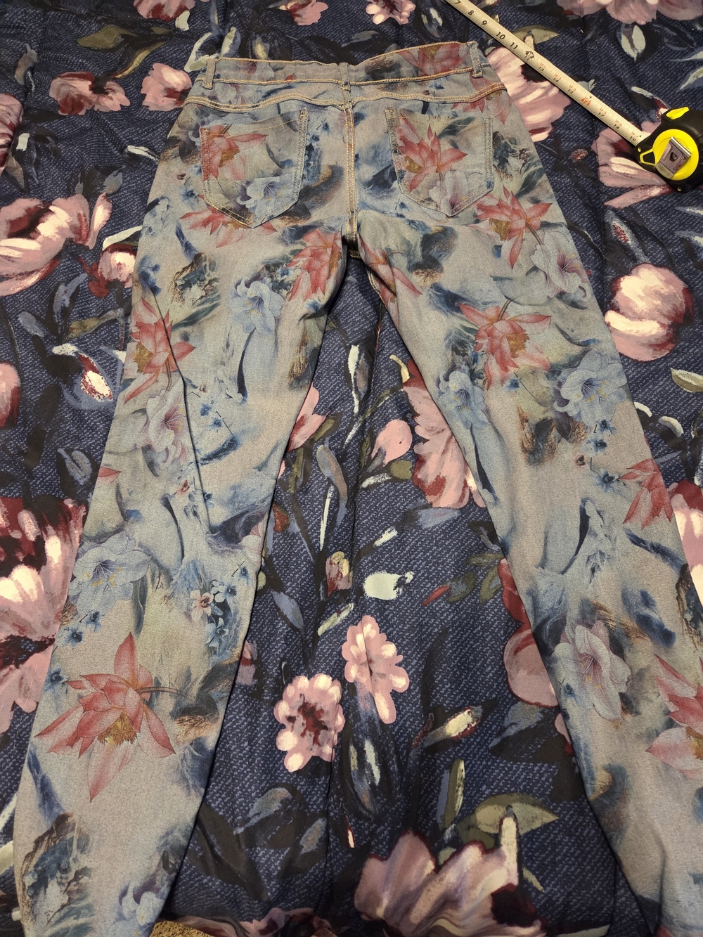 VENUS Floral Skinny Jeans in Light Blue and Pink
